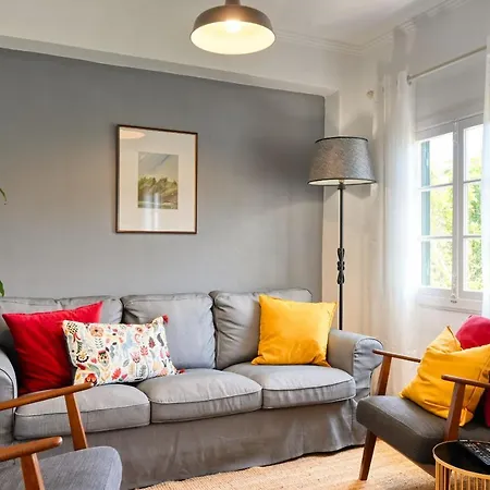 Os Ferreirinhos, A In Madeira Дом отдыха