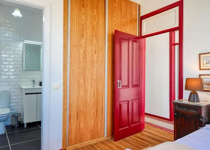 Os Ferreirinhos, A In Madeira São Jorge